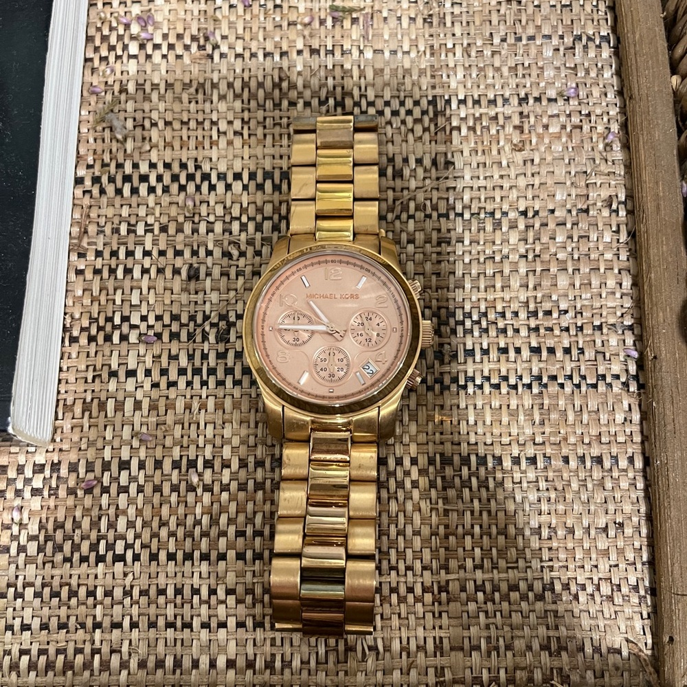 Michael Kors Rosegold Watch